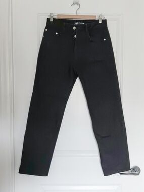 ZARA MEN'S SLIM STRAIGHT BLACK JEANS